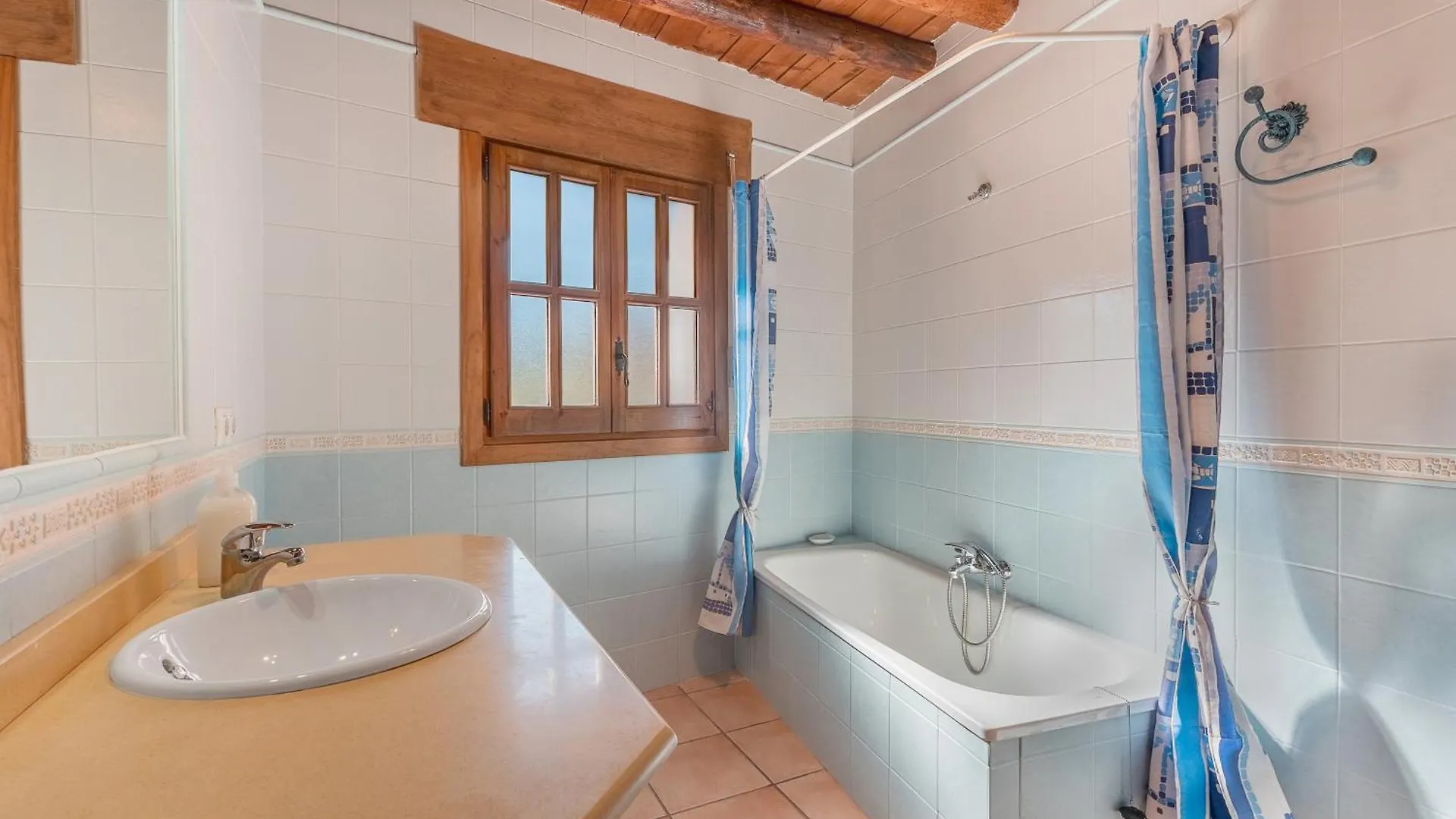 Casa Rural Cortijo Plantio Castril Apartment